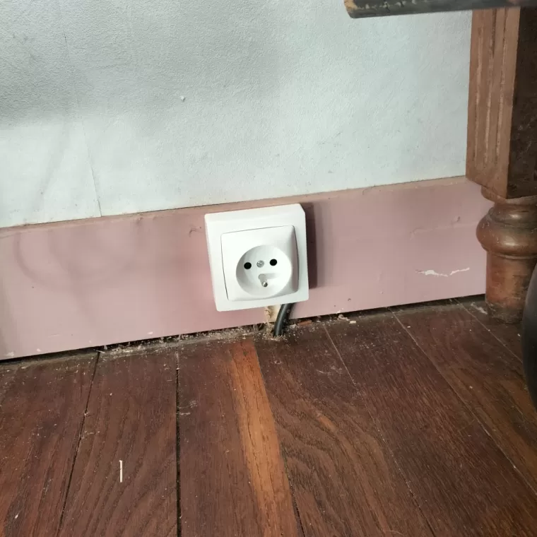 Mise à la terre des prises de courant