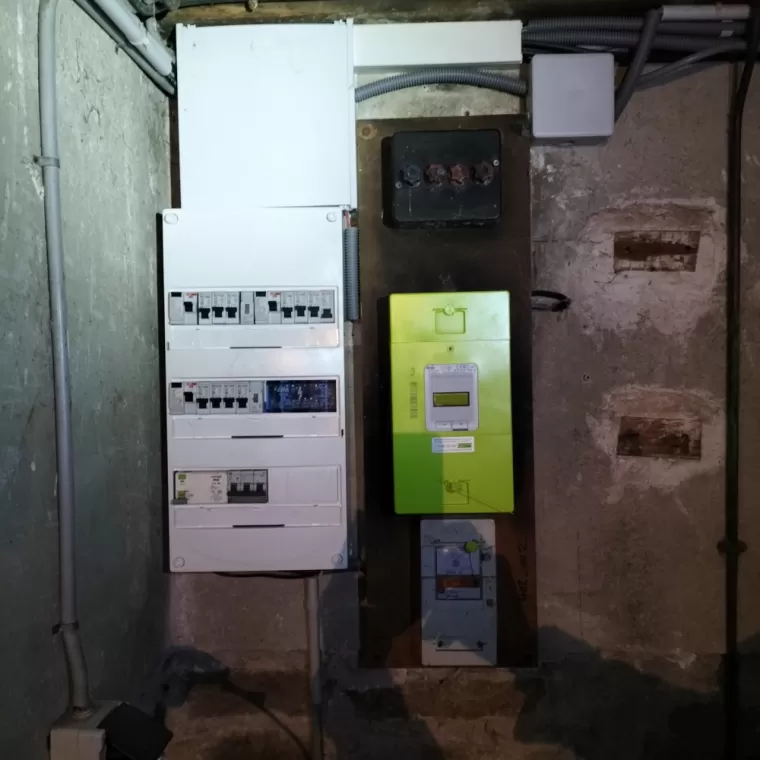 Mise en sécurité électrique d'une maison , Saint-Yrieix-la-Perche, Mandin Marius